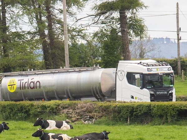 image-1920x1274-milk-truck