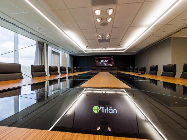 leadership-banner-tirlan